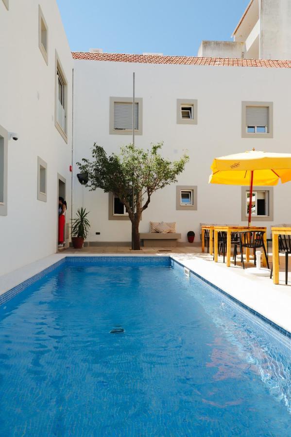 Ptm Downtown Hostel&Suites Portimao Exterior photo